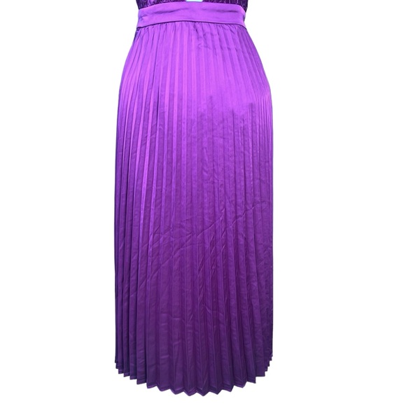 Lulus Totally Charming Purple Satin Pleated Halter Midi Dress Lulu’s Small NWT - Picture 8 of 13